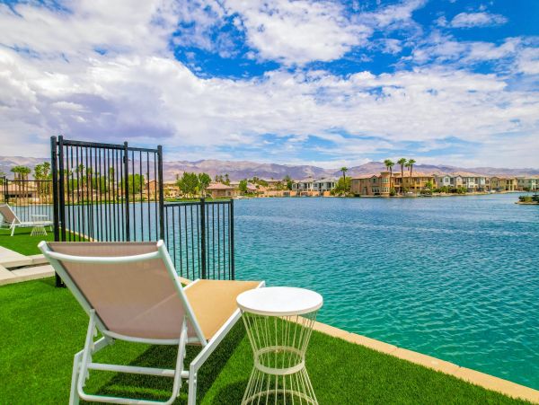 Palm Desert Home 1076550