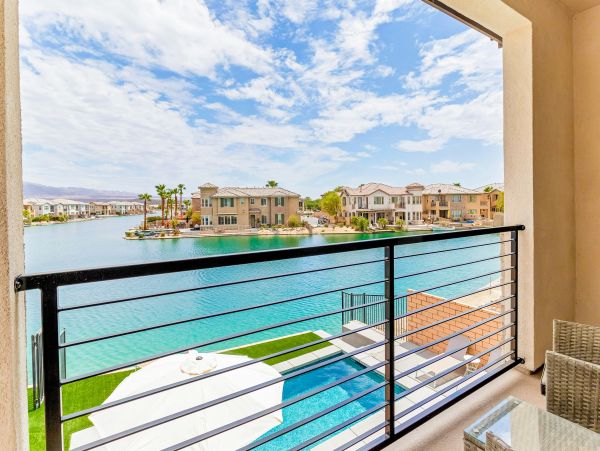 Palm Desert Home 1076550