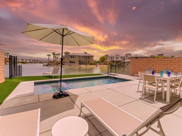 Palm Desert Home 1076550
