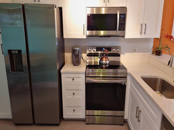 Lovely 2 Bedroom Condo in Sarasota with Water View