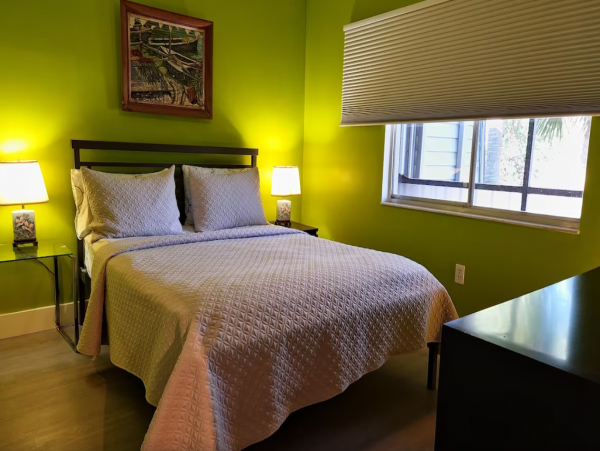 Lovely 2 Bedroom Condo in Sarasota with Water View
