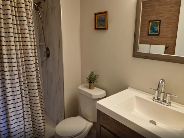 Lovely 2 Bedroom Condo in Sarasota with Water View