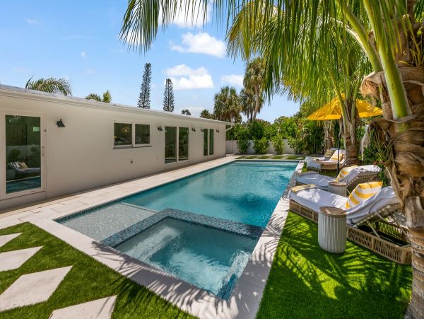 Anna Maria Vacation Home with 4 Bedroom