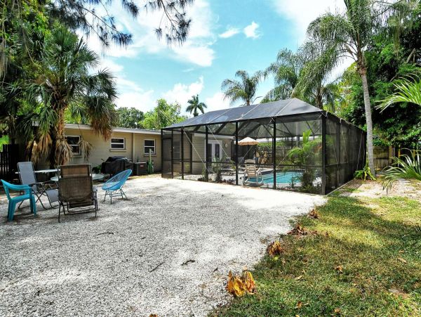 Sarasota Vacation Home Three Bedroom