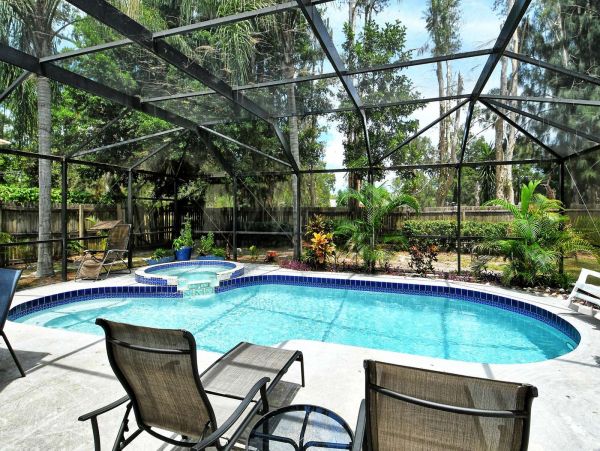 Sarasota Vacation Home Three Bedroom