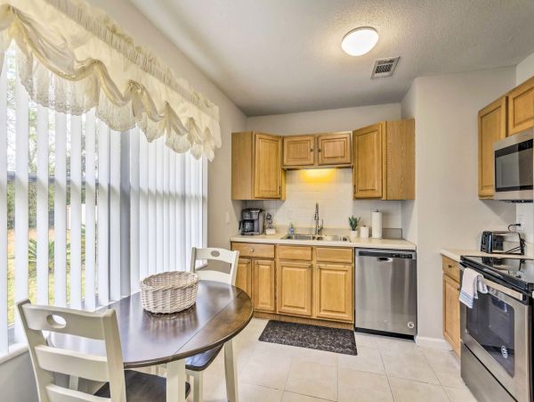 Updated Fort Walton Home