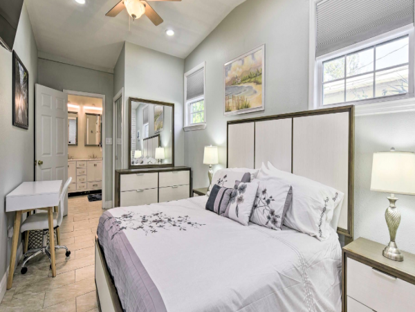 Fort Walton Beach Vacation Rental 4 Bedrooms with Fire Pit