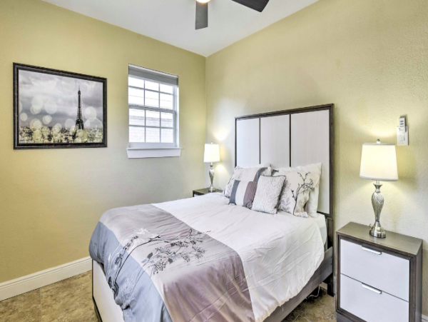 Fort Walton Beach Vacation Rental 4 Bedrooms with Fire Pit