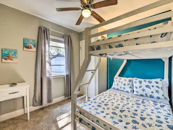 Fort Walton Pool House