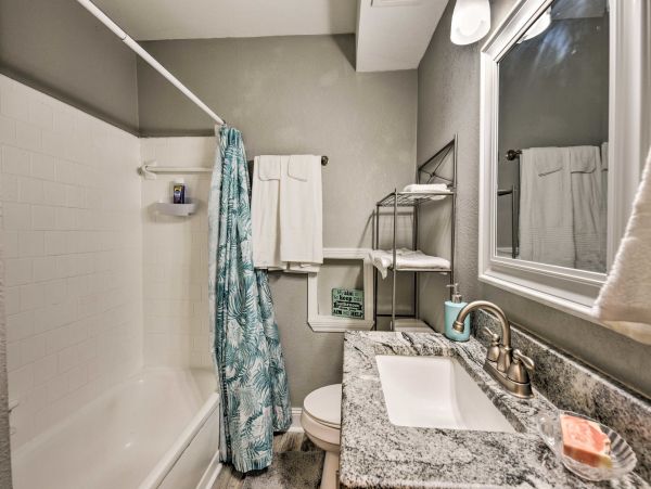 Fort Walton Pool House
