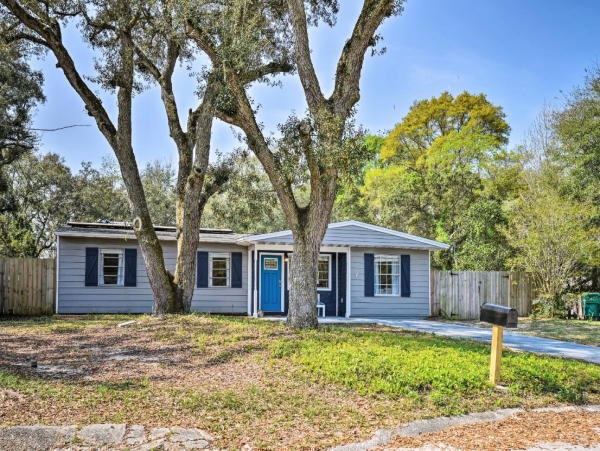 Fort Walton Pool House