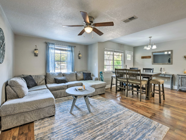 Fort Walton Pool House