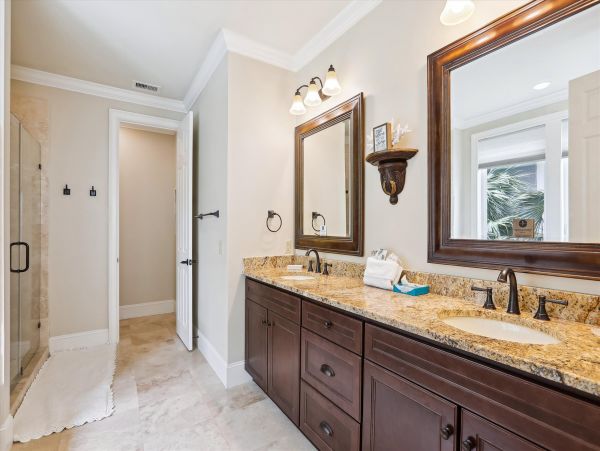 Hilton Head 6 Bedroom Pool Luxury Vacation Home Sleeps 19