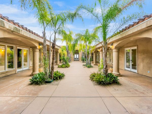 San Diego Beach Communities North Home 1076715