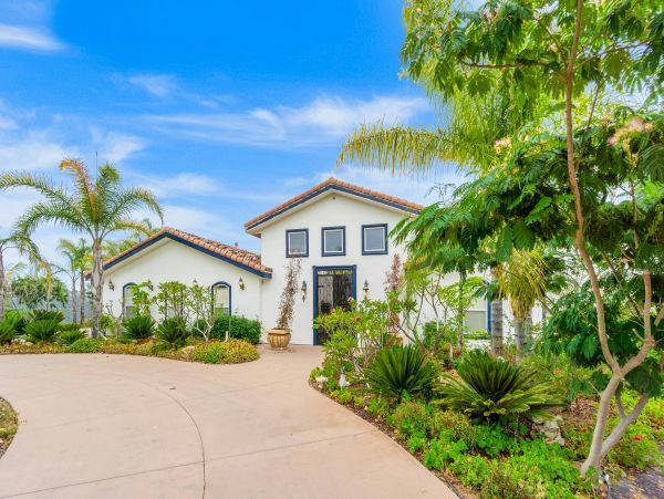 San Diego Beach Communities North Home 1076715
