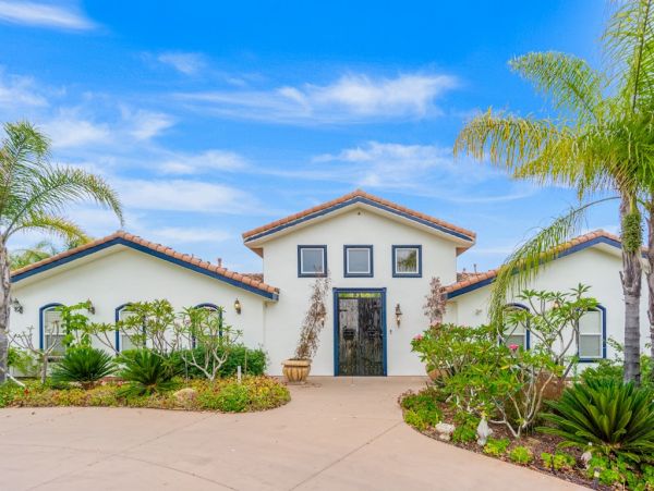 San Diego Beach Communities North Home 1076715