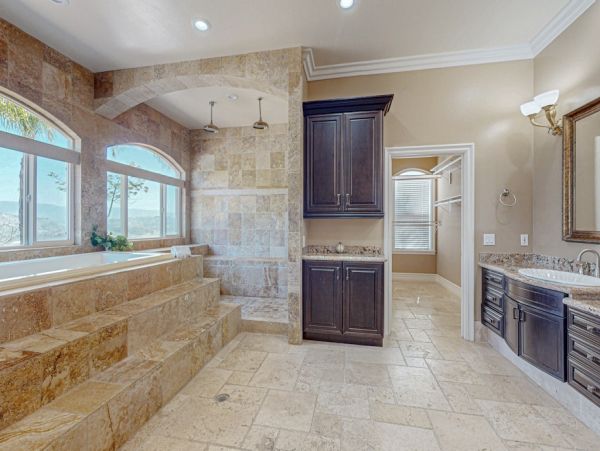 San Diego Beach Communities North Home 1076715