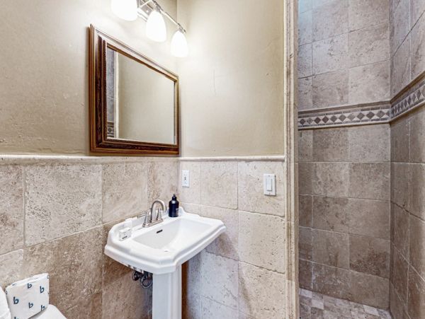 San Diego Beach Communities North Home 1076715