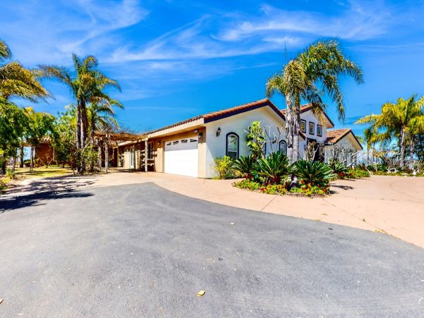 San Diego Beach Communities North Home 1076715