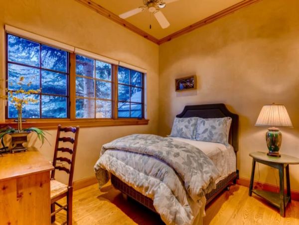 Ski Vacation Retreat Sleeps 16