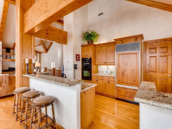 Ski Vacation Retreat Sleeps 16