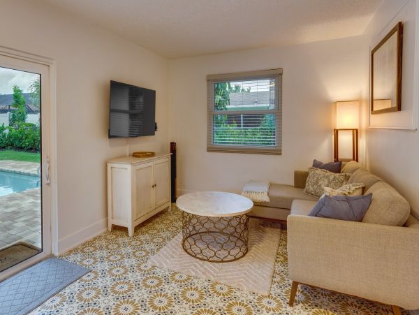 Palm Beach Home 1077225