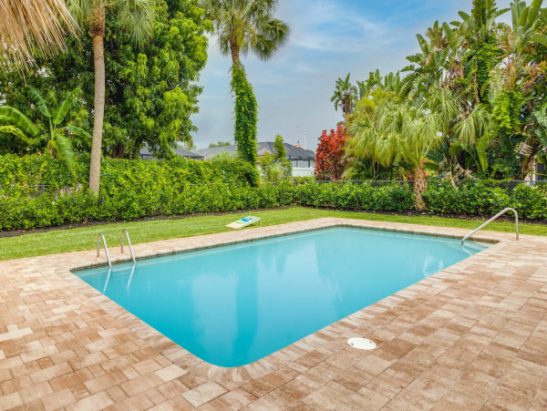 Palm Beach Home 1077225