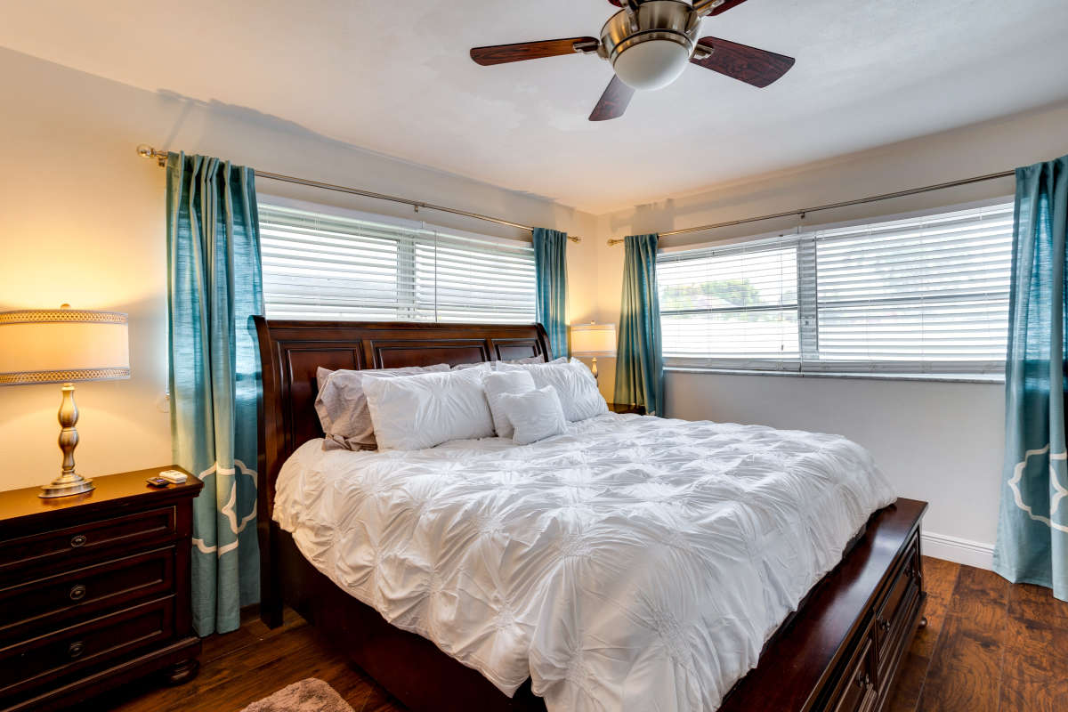 Palm Beach Gardens Vacation Home Four Bedroom