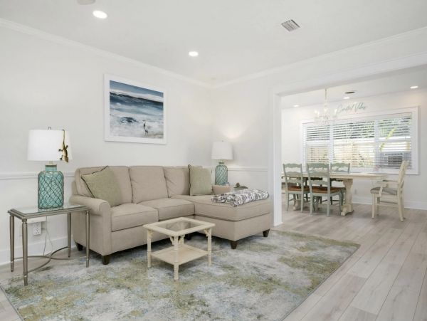 Anna Maria Vacation Home with 3 Bedroom