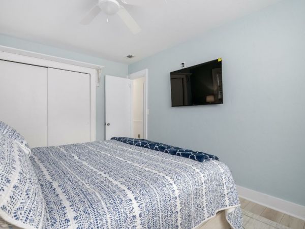 Anna Maria Vacation Home with 3 Bedroom