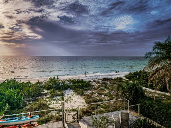 On Beach Indian Rocks Vacation Home - 4 Bedroom Florida Rental