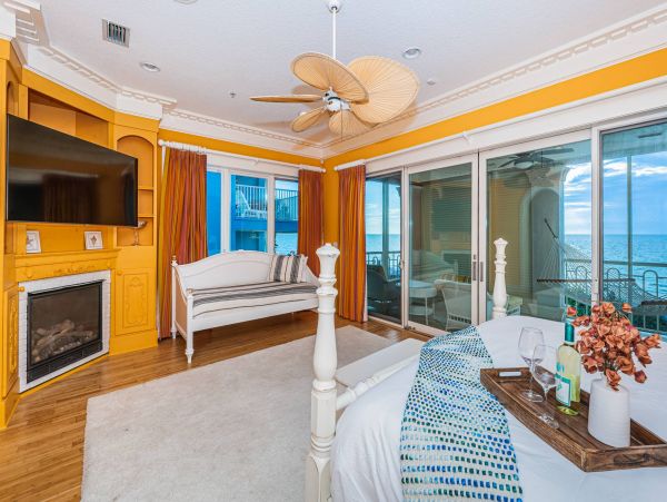 On Beach Indian Rocks Vacation Home - 4 Bedroom Florida Rental