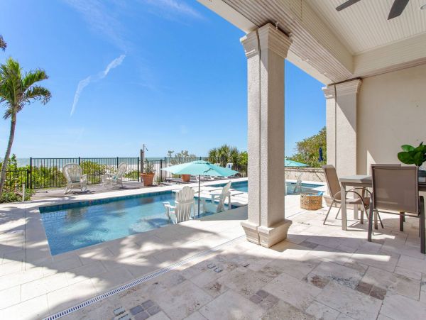 On Beach Indian Rocks Vacation Home - 4 Bedroom Florida Rental