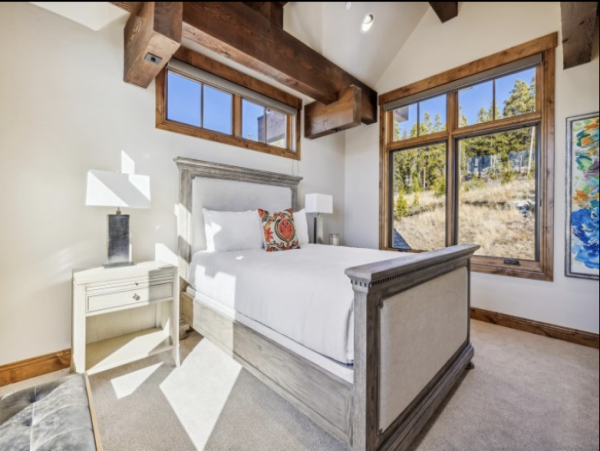 5,000 Sq Ft luxurious Living Breckenridge Mountain Home