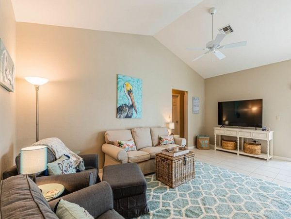 Marco Island Home 1077456