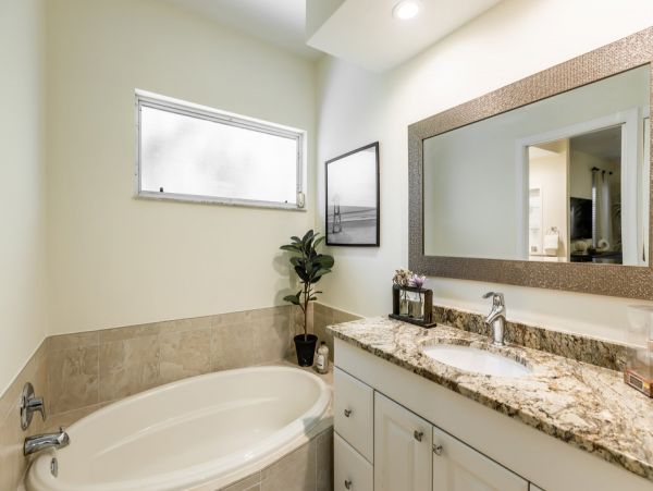 Three Bedroom Canal Front Vacation Home in Marco Island