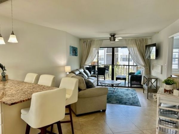 Marco Island Condo 1077466
