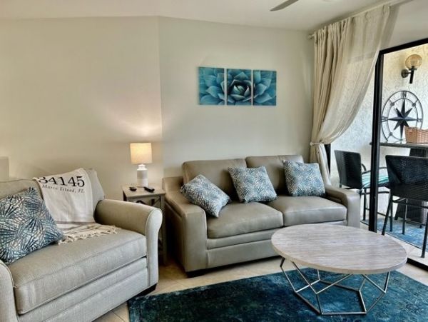 Marco Island Condo 1077466