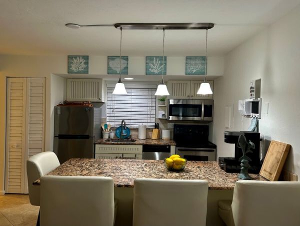 Marco Island Condo 1077466