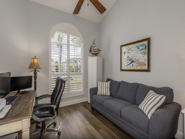Marco Island Three bedroom Lovely Home Away from Home