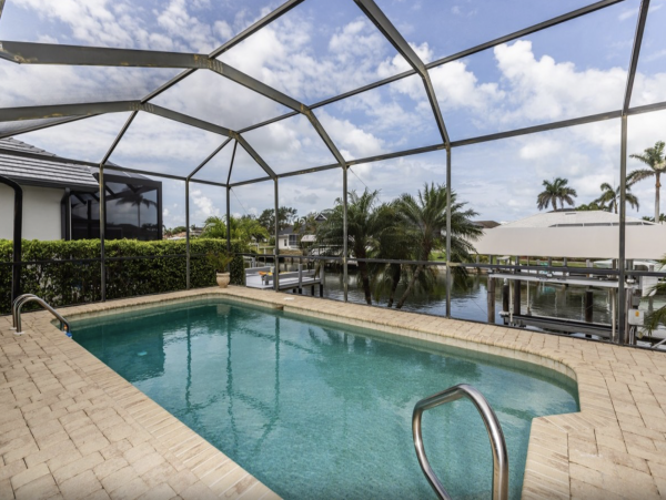 Marco Island Three bedroom Lovely Home Away from Home