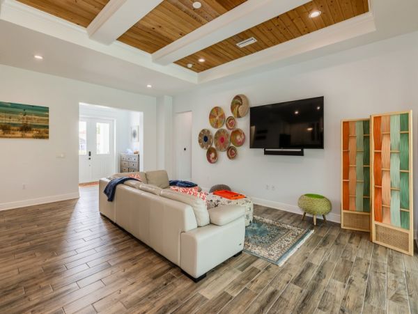 Marco Island Vacation Home Three Bedrooms Sleeps 6 Guests