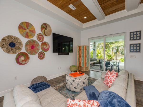 Marco Island Vacation Home Three Bedrooms Sleeps 6 Guests
