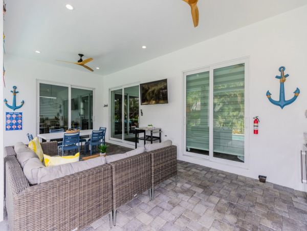 Marco Island Vacation Home Three Bedrooms Sleeps 6 Guests