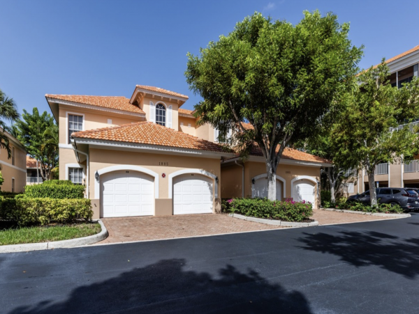 Lovely Marco Island Town Vacation Home
