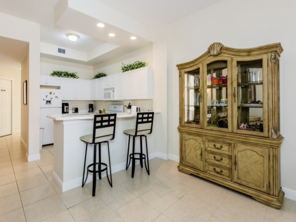 Lovely Marco Island Town Vacation Home