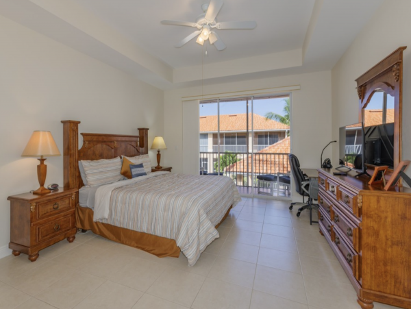 Lovely Marco Island Town Vacation Home