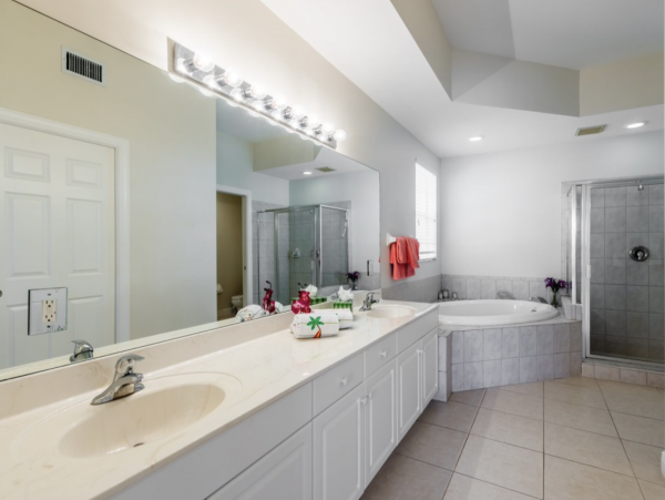 Lovely Marco Island Town Vacation Home