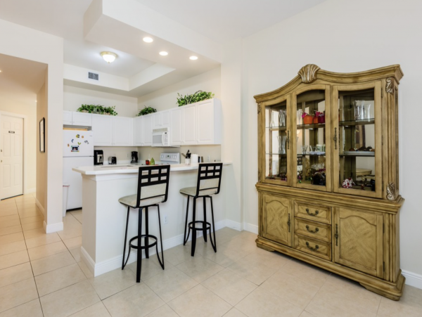 Lovely Marco Island Town Vacation Home