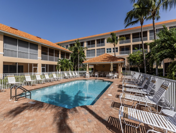 Lovely Marco Island Town Vacation Home